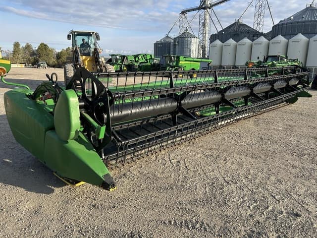 Image of John Deere 630FD equipment image 2