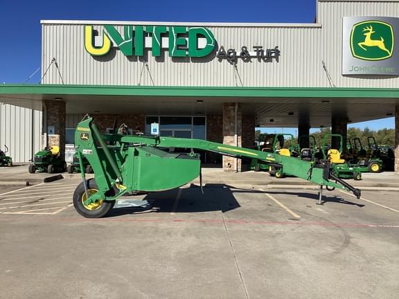 Image of John Deere 635 equipment image 2