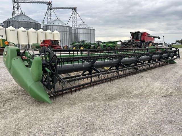 Image of John Deere 635D equipment image 1