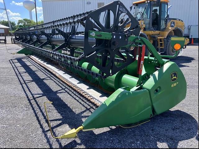 Image of John Deere 635F equipment image 2