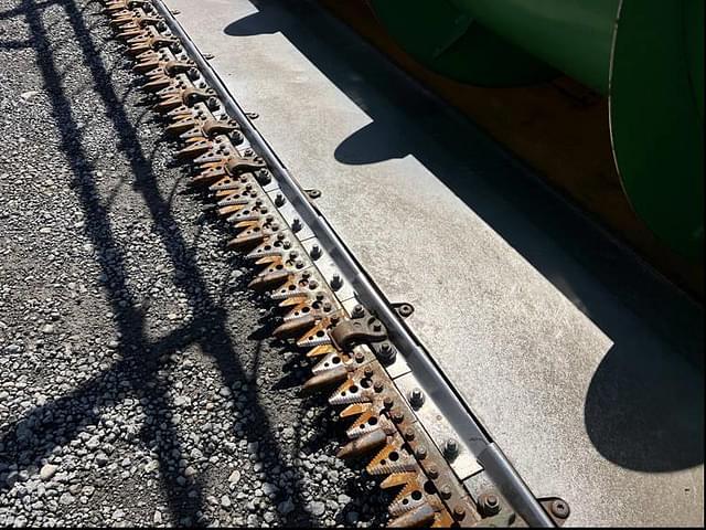 Image of John Deere 635F equipment image 4