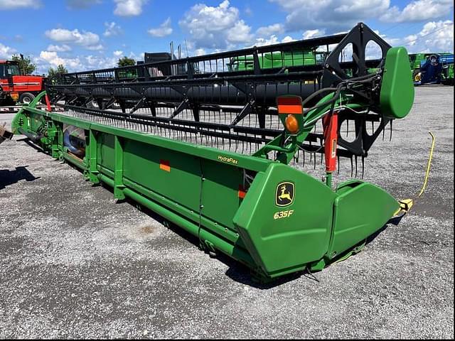 Image of John Deere 635F equipment image 3