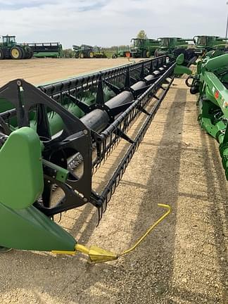 Image of John Deere 635F equipment image 3