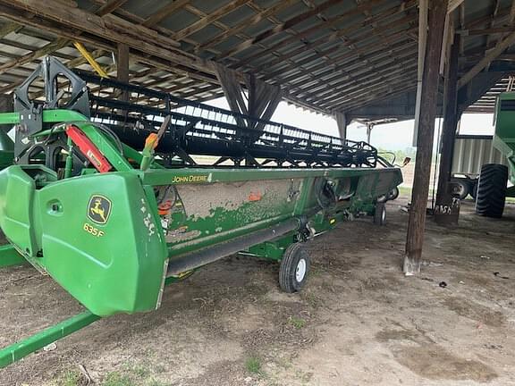 Image of John Deere 635F equipment image 3
