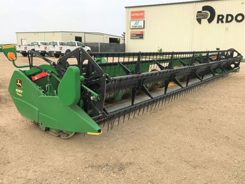Main image John Deere 635F