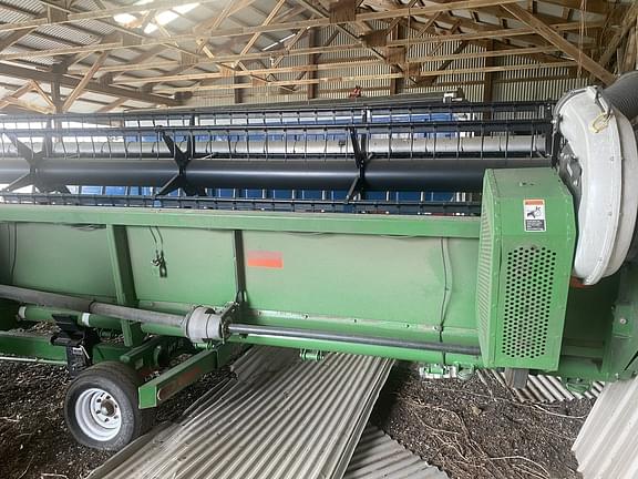 Image of John Deere 635F equipment image 3