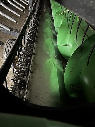 Image of John Deere 635F Image 1