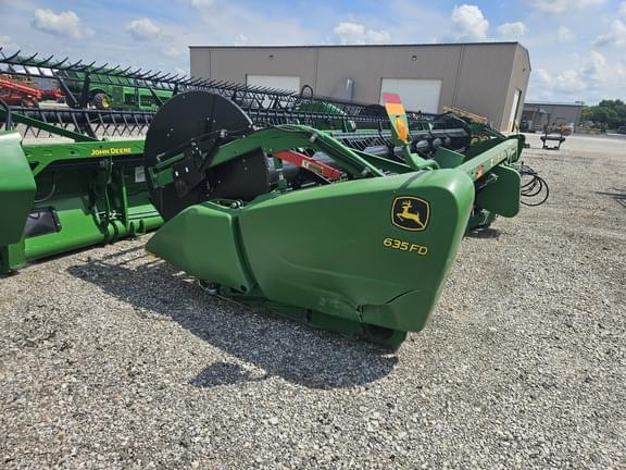 Image of John Deere 635FD Primary image