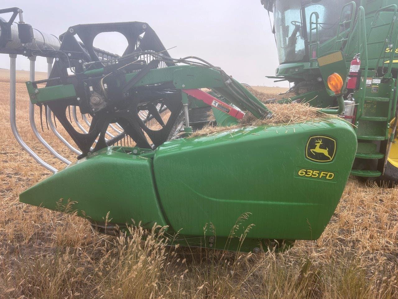 2015 John Deere 635FD Equipment Image0