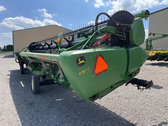 Image of John Deere 635FD equipment image 2