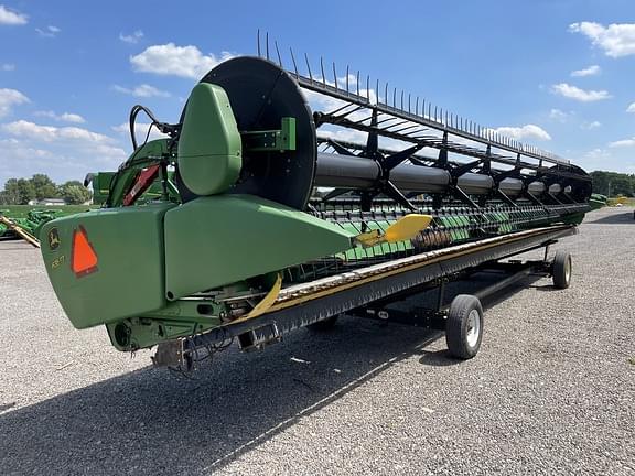 Image of John Deere 635FD equipment image 2