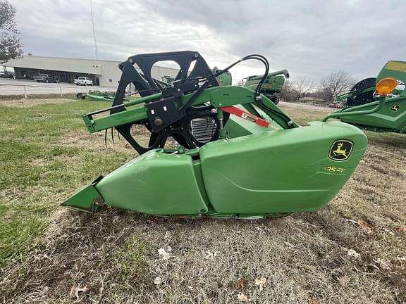 Image of John Deere 635FD equipment image 1