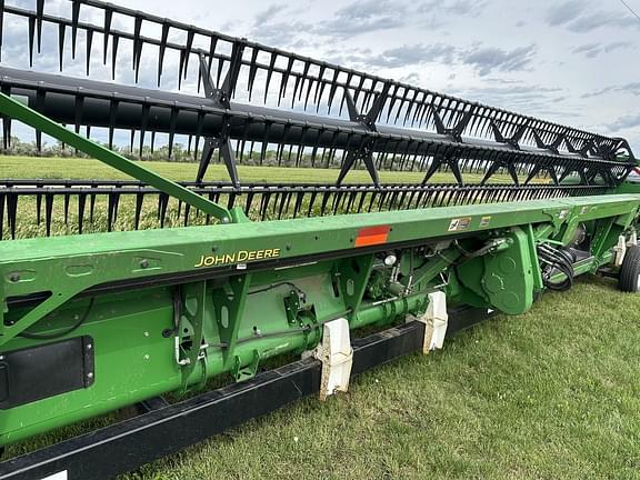 Image of John Deere 635FD equipment image 3