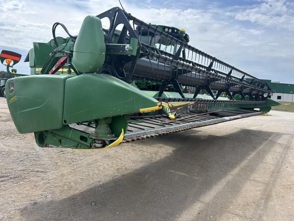 Image of John Deere 635FD equipment image 3