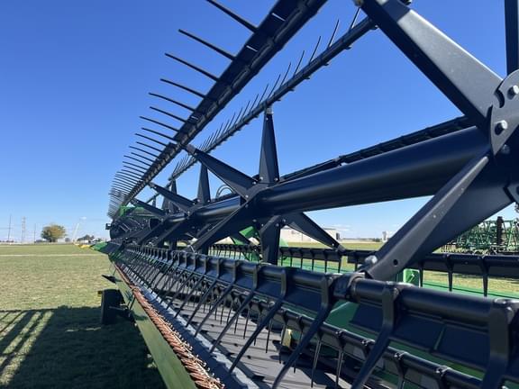 Image of John Deere 640FD equipment image 4