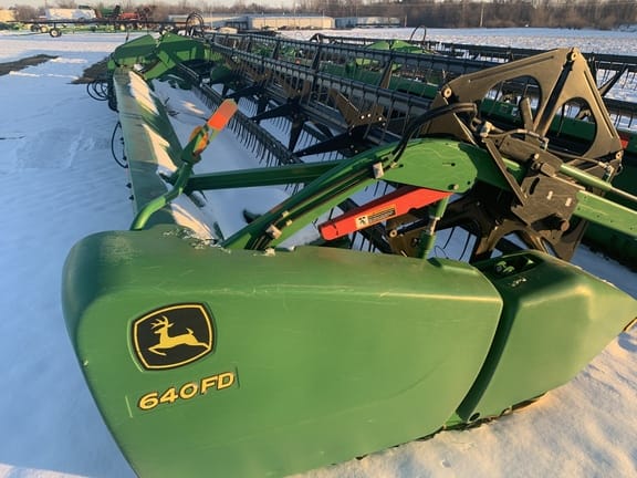 Main image John Deere 640FD