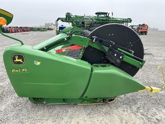 Image of John Deere 640FD equipment image 3
