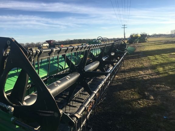 Main image John Deere 640FD