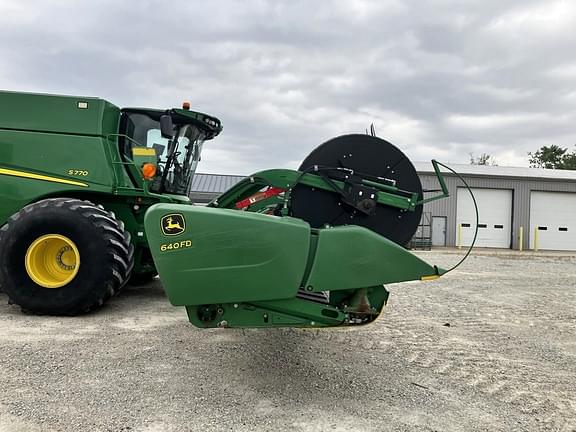 Image of John Deere 640FD equipment image 3
