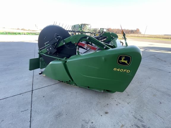 Image of John Deere 640FD equipment image 1