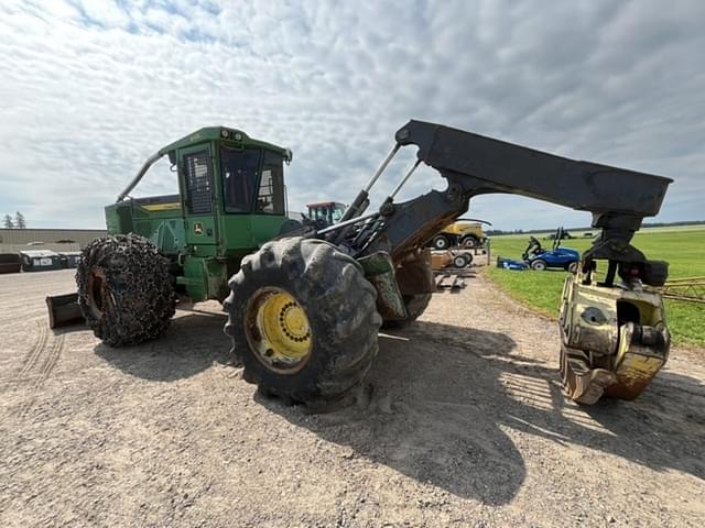 Image of John Deere 648L equipment image 3
