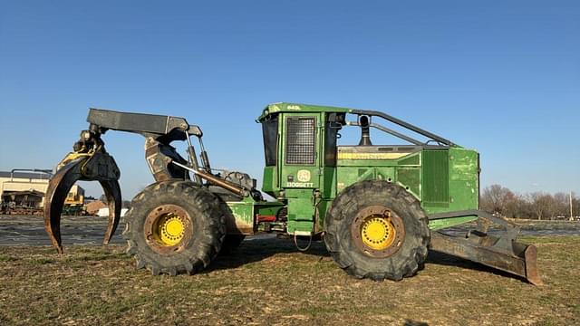 Image of John Deere 648L equipment image 2