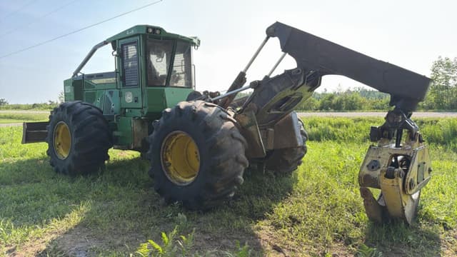 Image of John Deere 648L equipment image 2