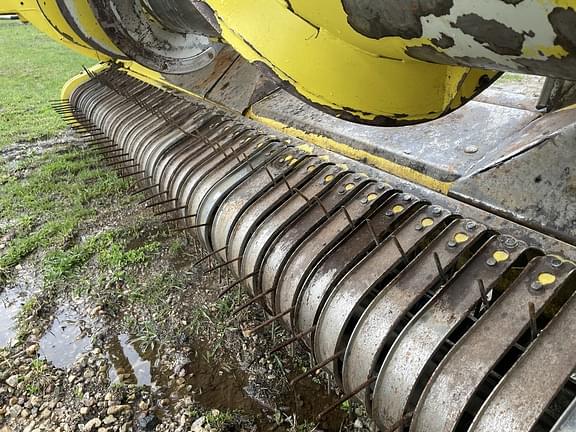 Image of John Deere 649 equipment image 4