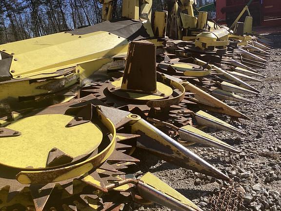 Image of John Deere 690 equipment image 2