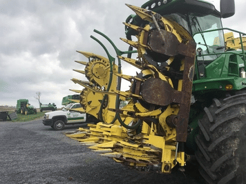Main image John Deere 698