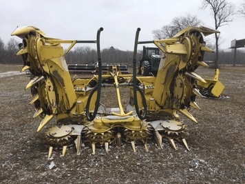 Main image John Deere 698