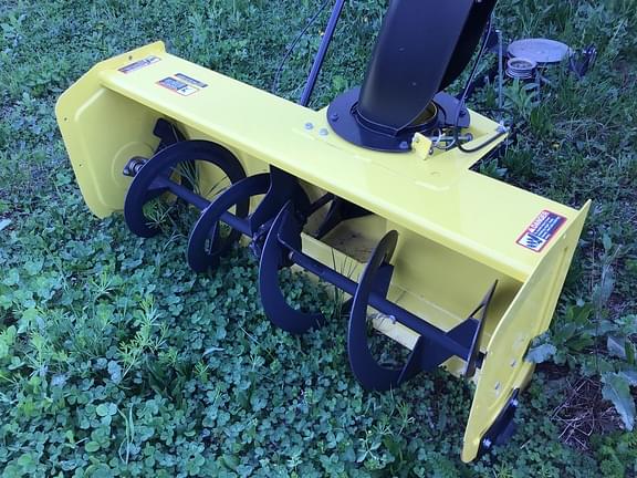 Image of John Deere 44" Snowblower equipment image 1