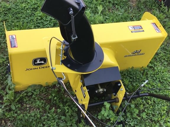 2015 John Deere 44" Snowblower Equipment Image0