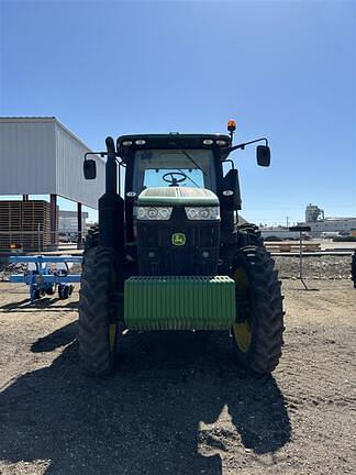 Image of John Deere 7210R equipment image 3