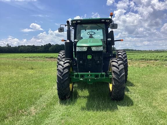 Image of John Deere 7210R equipment image 2