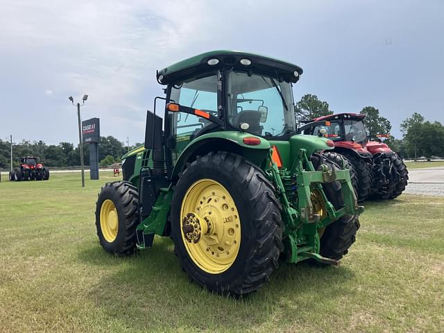 Image of John Deere 7210R equipment image 3
