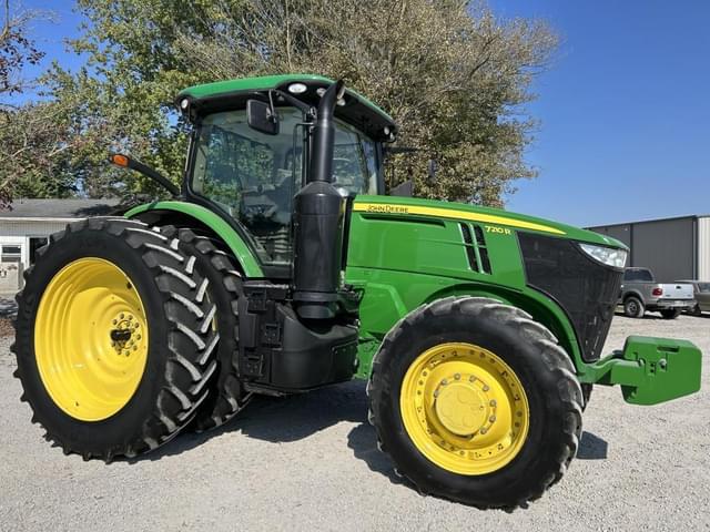 Image of John Deere 7210R equipment image 1