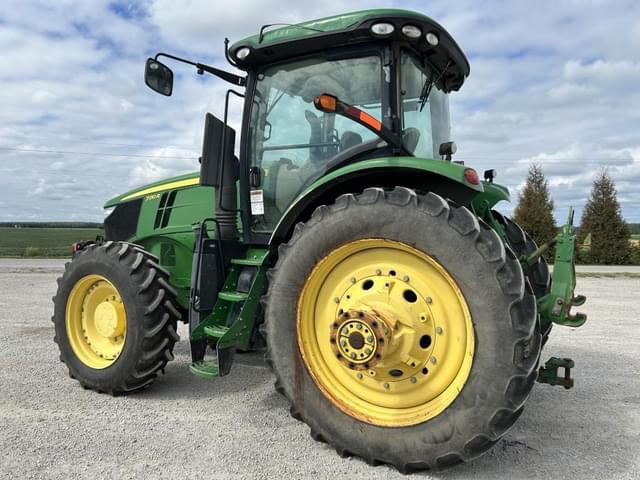 Image of John Deere 7210R equipment image 4
