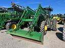 2015 John Deere 7210R Image