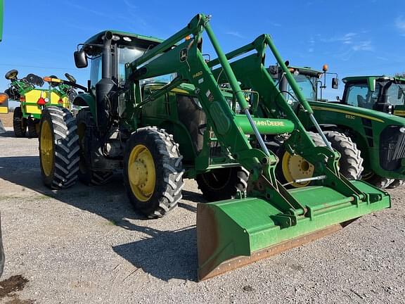 Image of John Deere 7210R equipment image 1