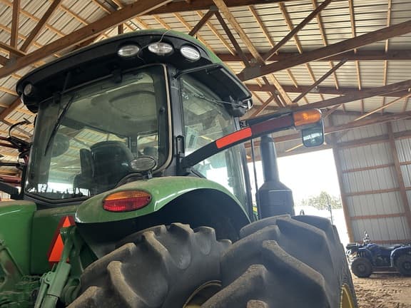 Image of John Deere 7210R equipment image 4