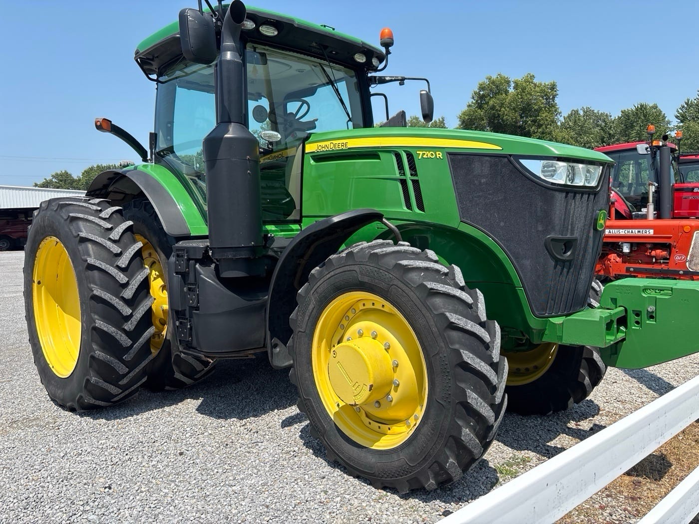 Main image John Deere 7210R