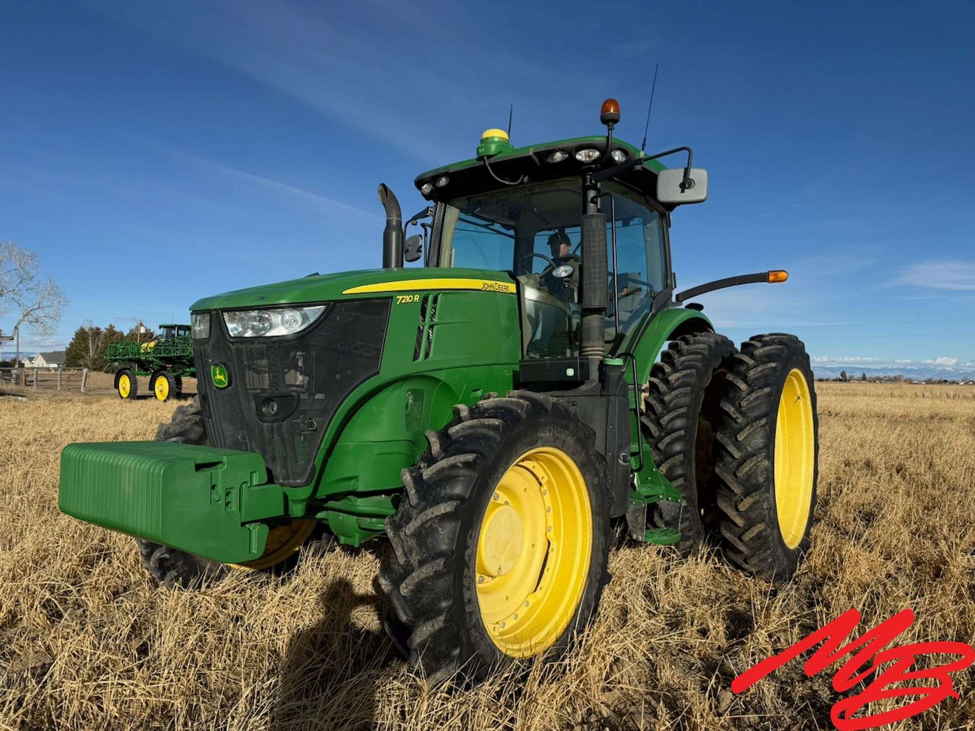 2015 John Deere 7210R Equipment Image0