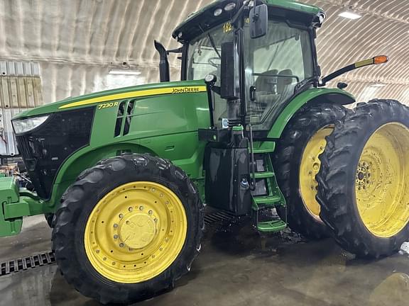 Image of John Deere 7230R Primary image