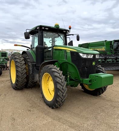 Image of John Deere 7230R Primary image