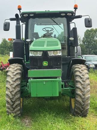 2015 John Deere 7230R Equipment Image0