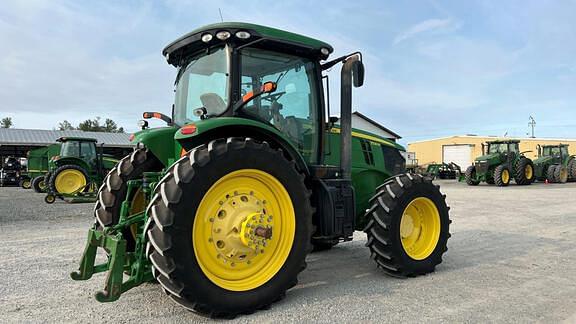 Image of John Deere 7230R equipment image 2