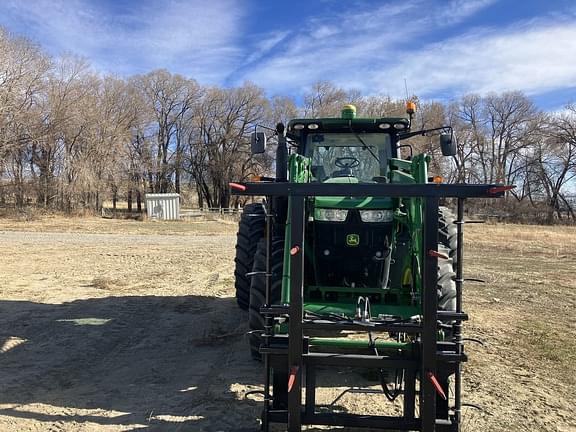 Image of John Deere 7230R equipment image 1