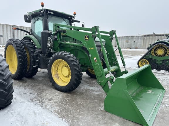 Image of John Deere 7230R equipment image 1