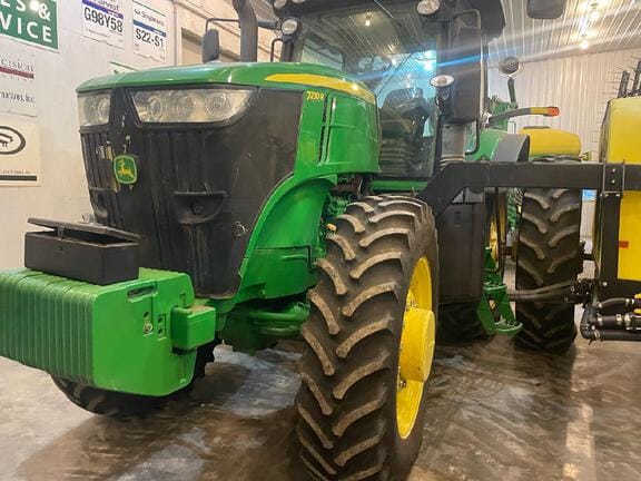 Main image John Deere 7230R